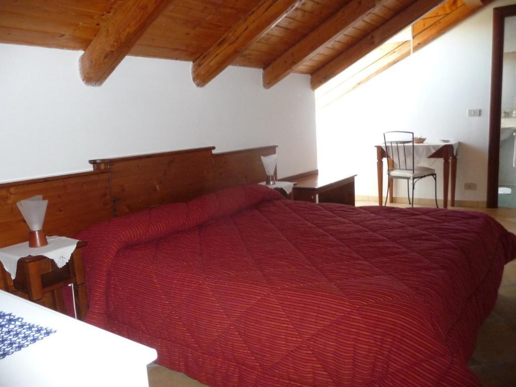 Agriturismo Cascina Vrona Villa Monteu Roero Luaran gambar